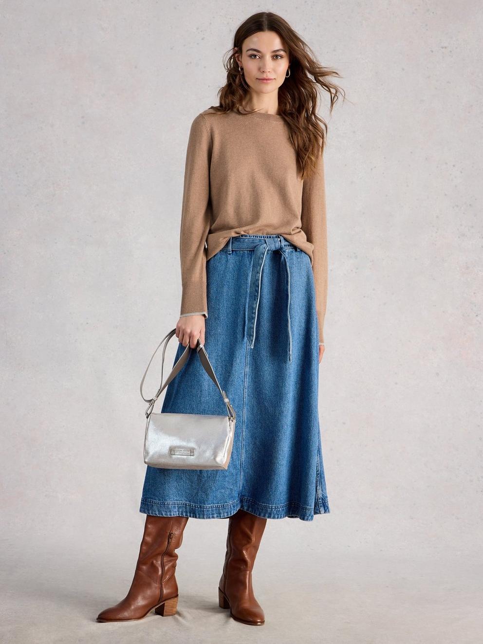 KATIE JUMPER in LGT NAT - MODEL FRONT