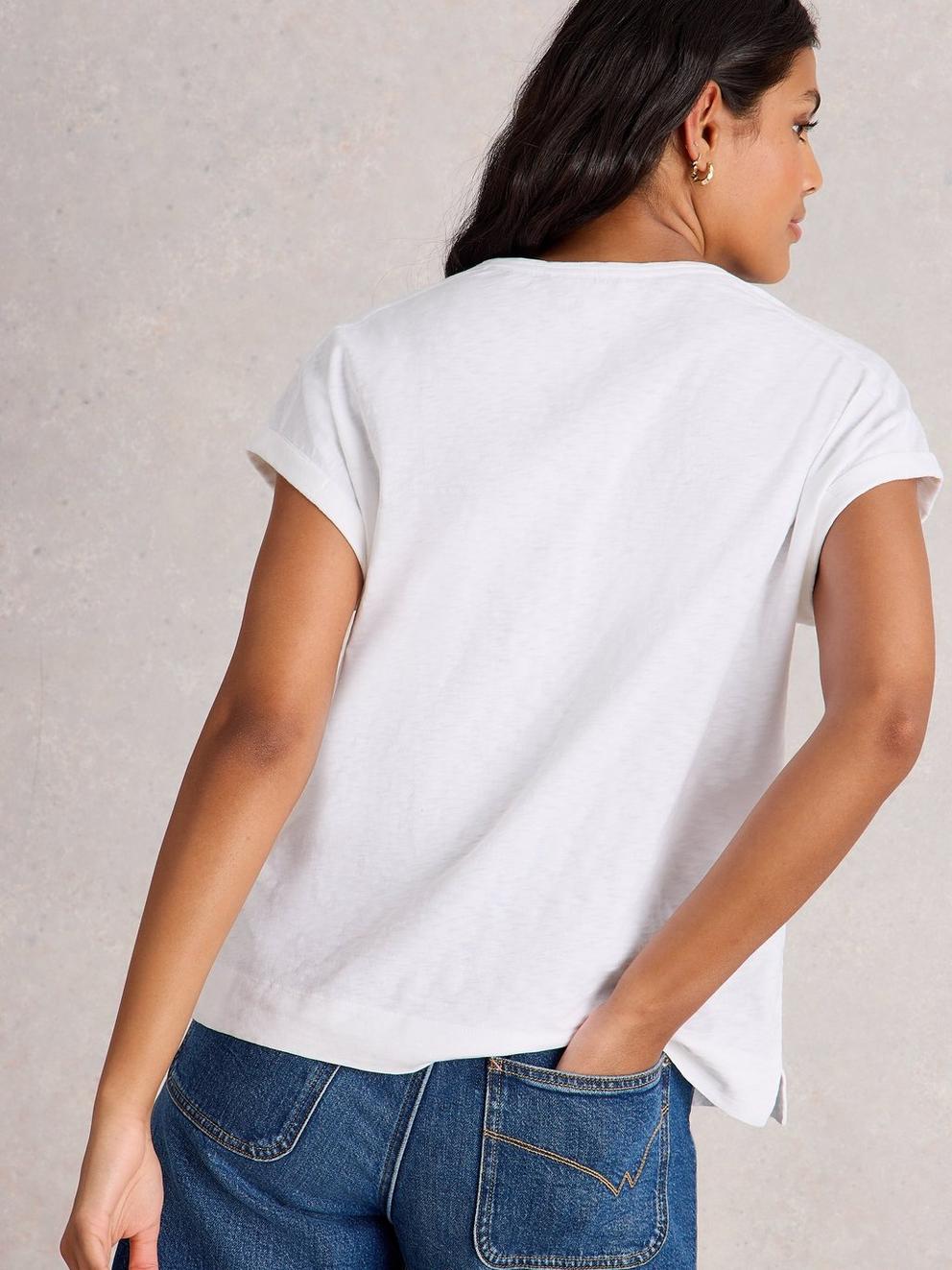 HOLLY SHORT SLEEVE SHIRT in BRIL WHITE - MODEL BACK