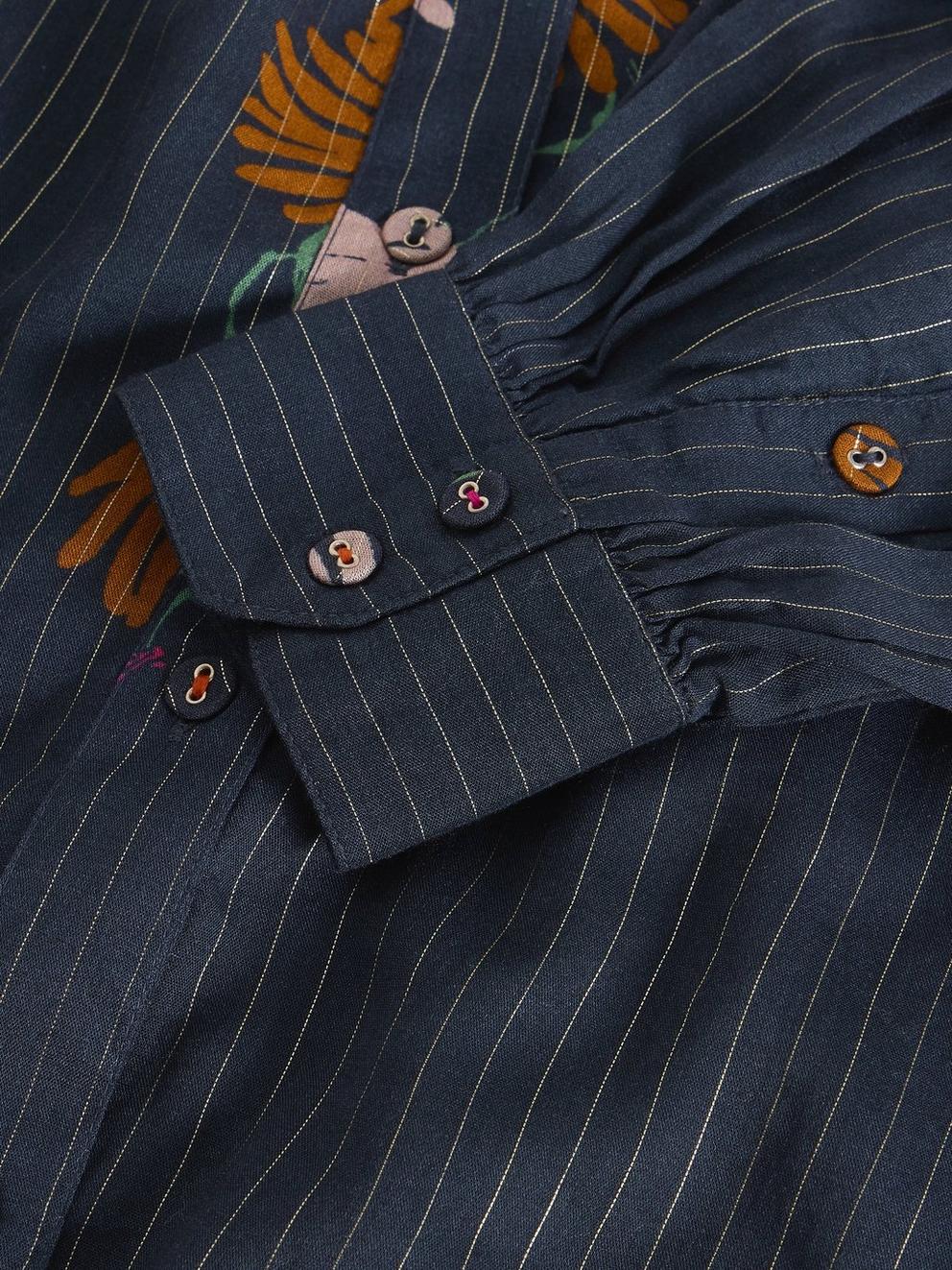 Yuki Top  in NAVY MULTI - FLAT DETAIL