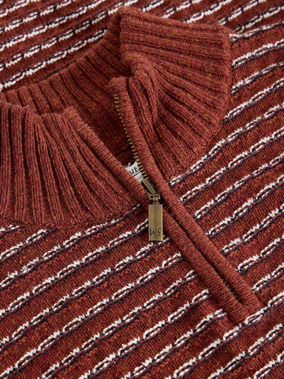 Textured Stripe Funnel in RED MLT - FLAT DETAIL