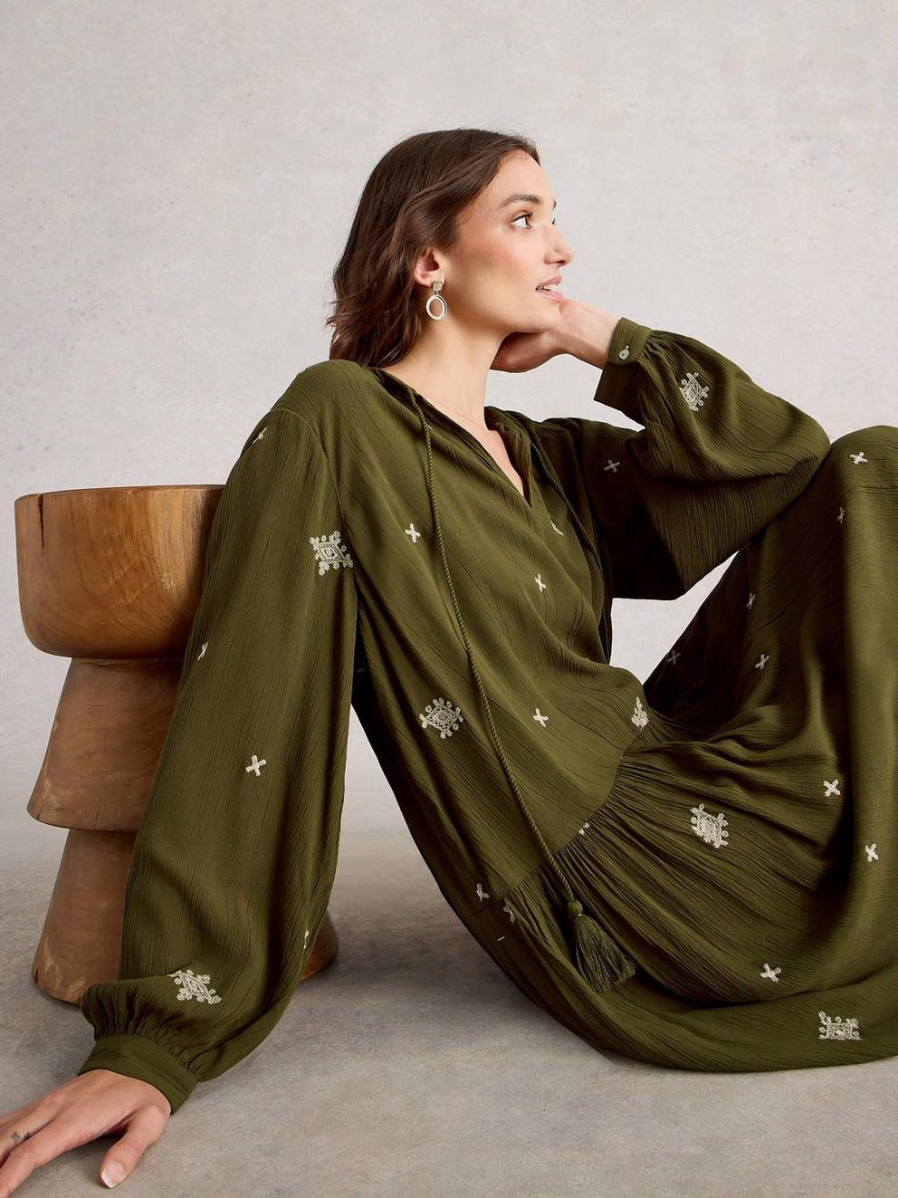 Cammie Swing Dress in DUS GREEN - MODEL DETAIL