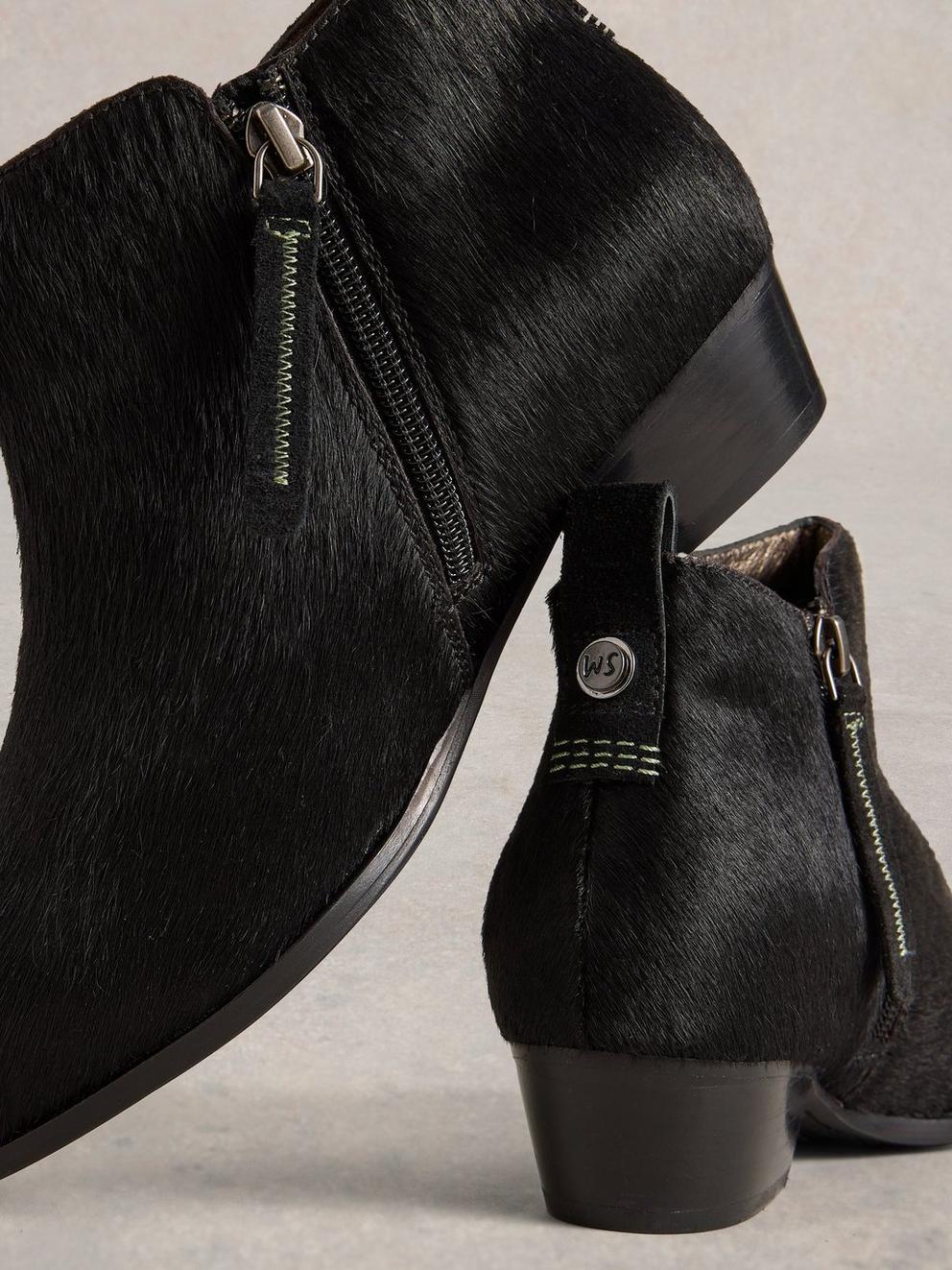Willow Leather Pony Ankle Boot in PURE BLK - FLAT DETAIL