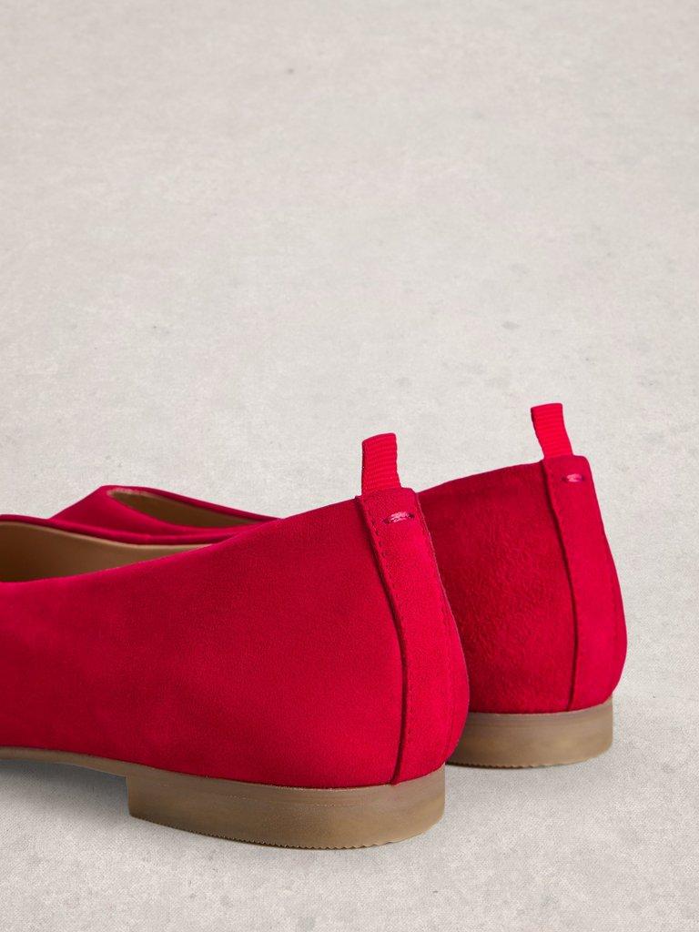 Cheri Ballerina Leather Pump in DK RED - FLAT DETAIL