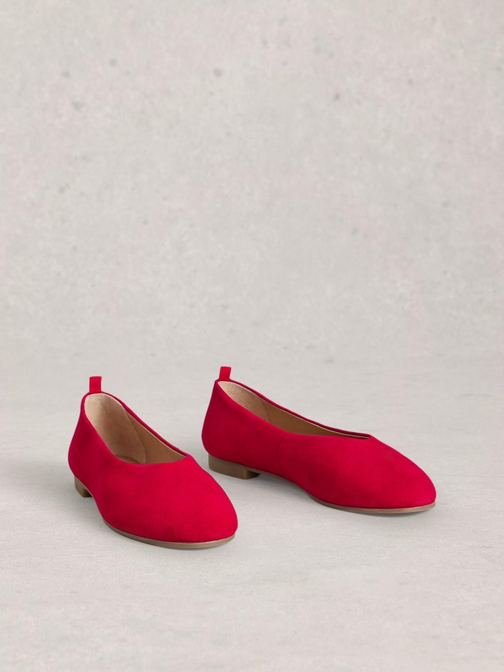 Cheri Ballerina Leather Pump in DK RED - FLAT FRONT