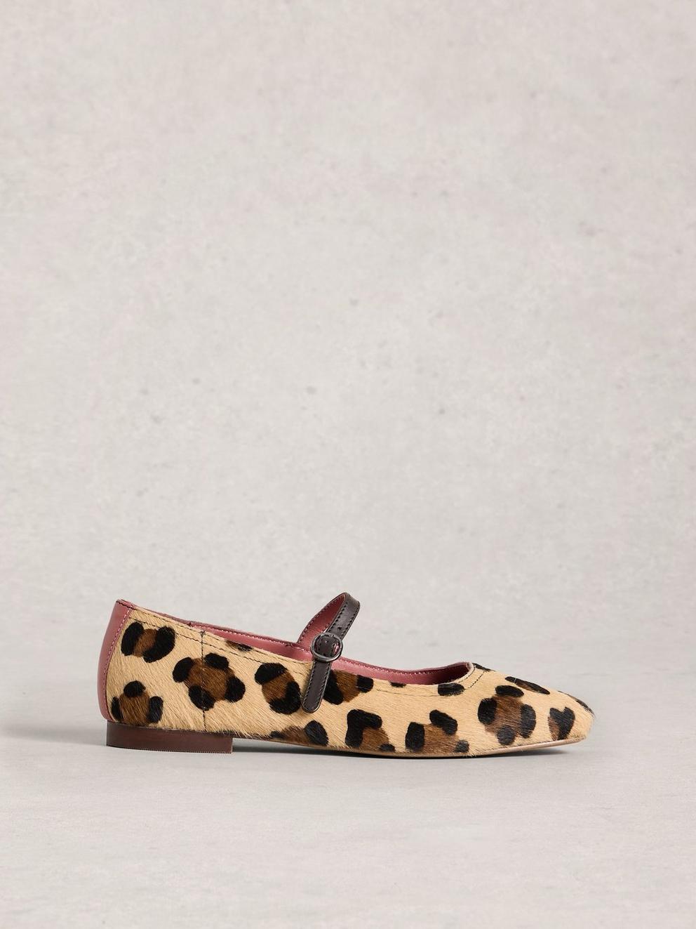 Suzi Ballerina in NAT MLT - LIFESTYLE