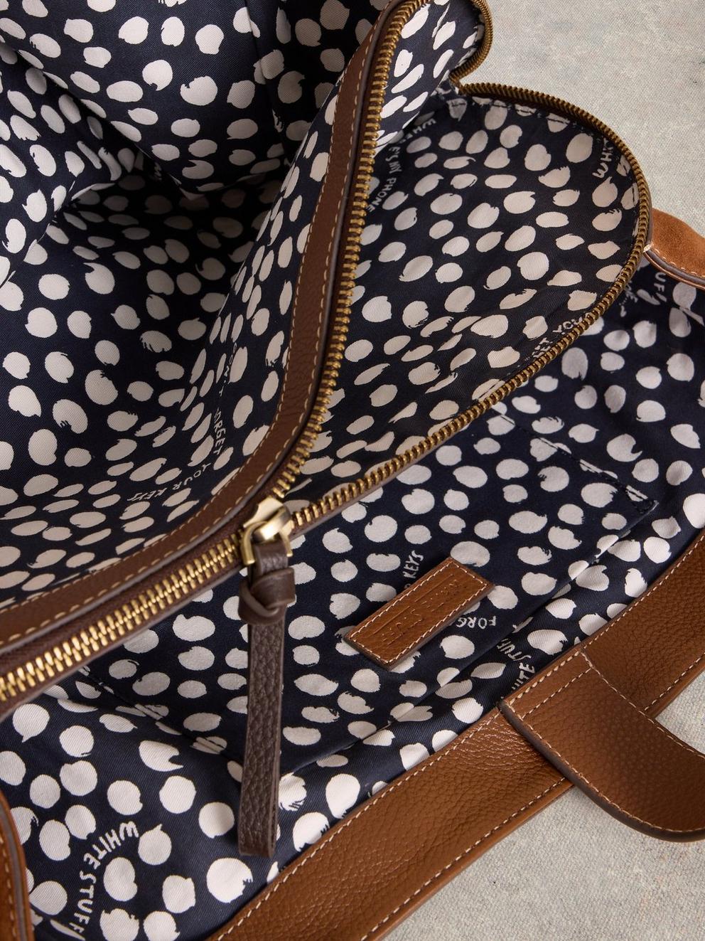 Hettie Leather Tote in MID TAN - FLAT DETAIL