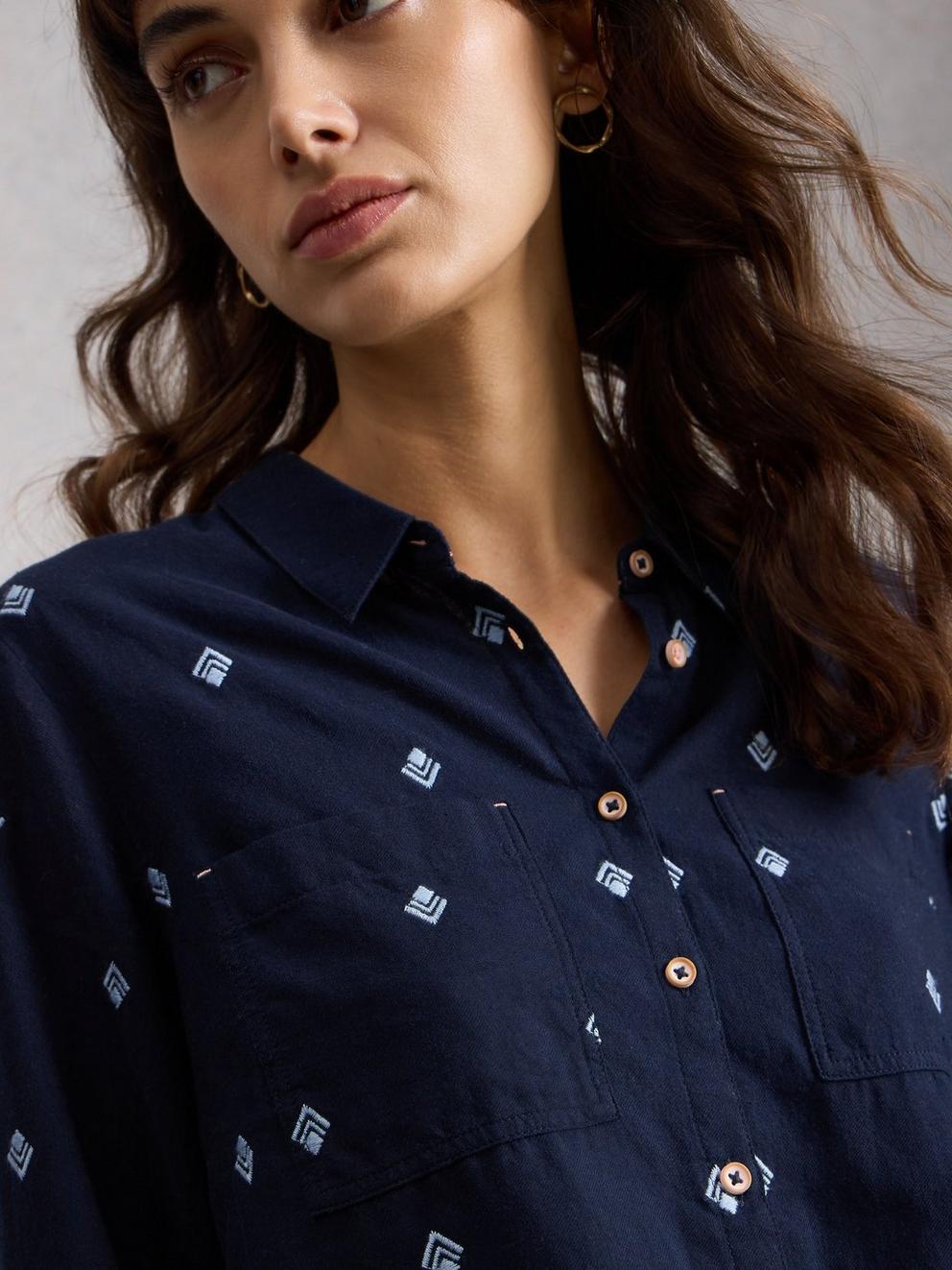 Sophie Collared Organic Cotton Shirt in DARK NAVY - MODEL DETAIL