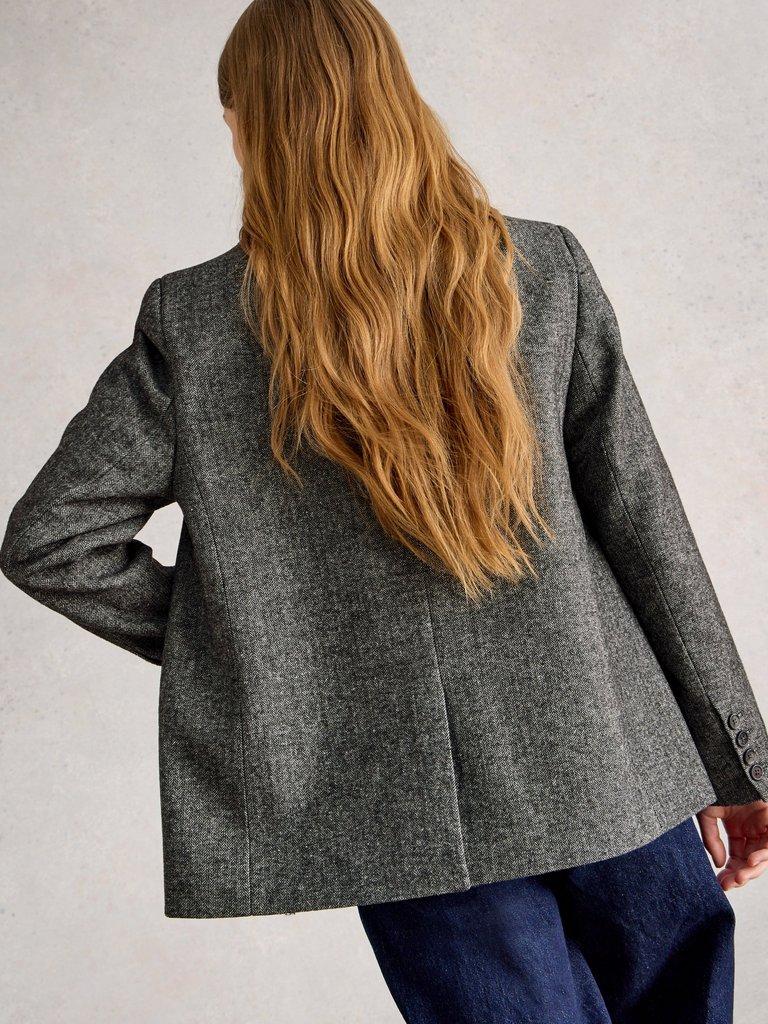 Evelyn Tweedy Blazer in GREY MLT - MODEL BACK