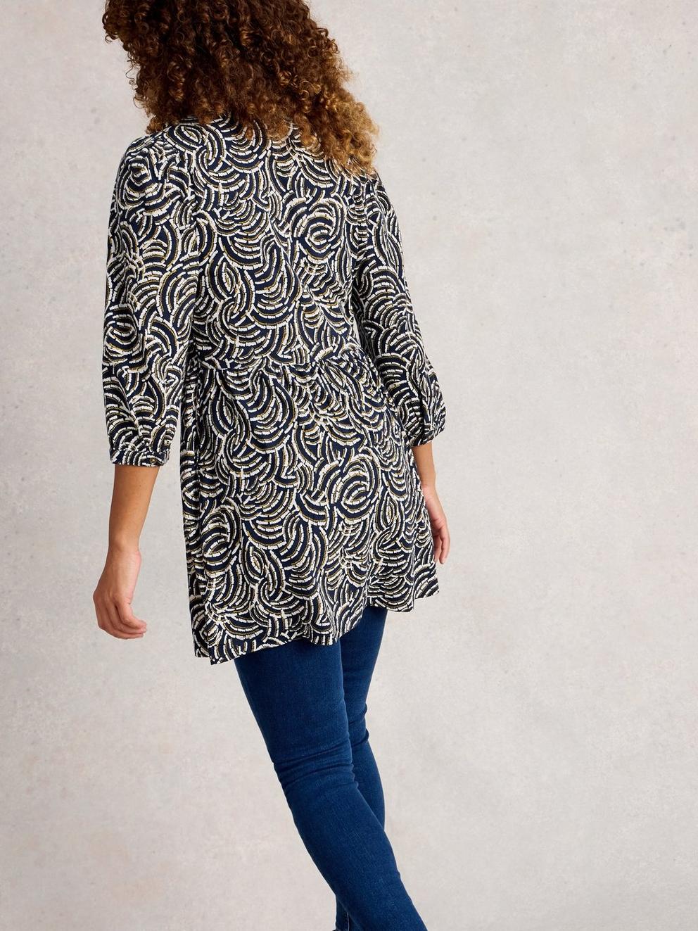 LARA TUNIC in NAVY PR - MODEL BACK