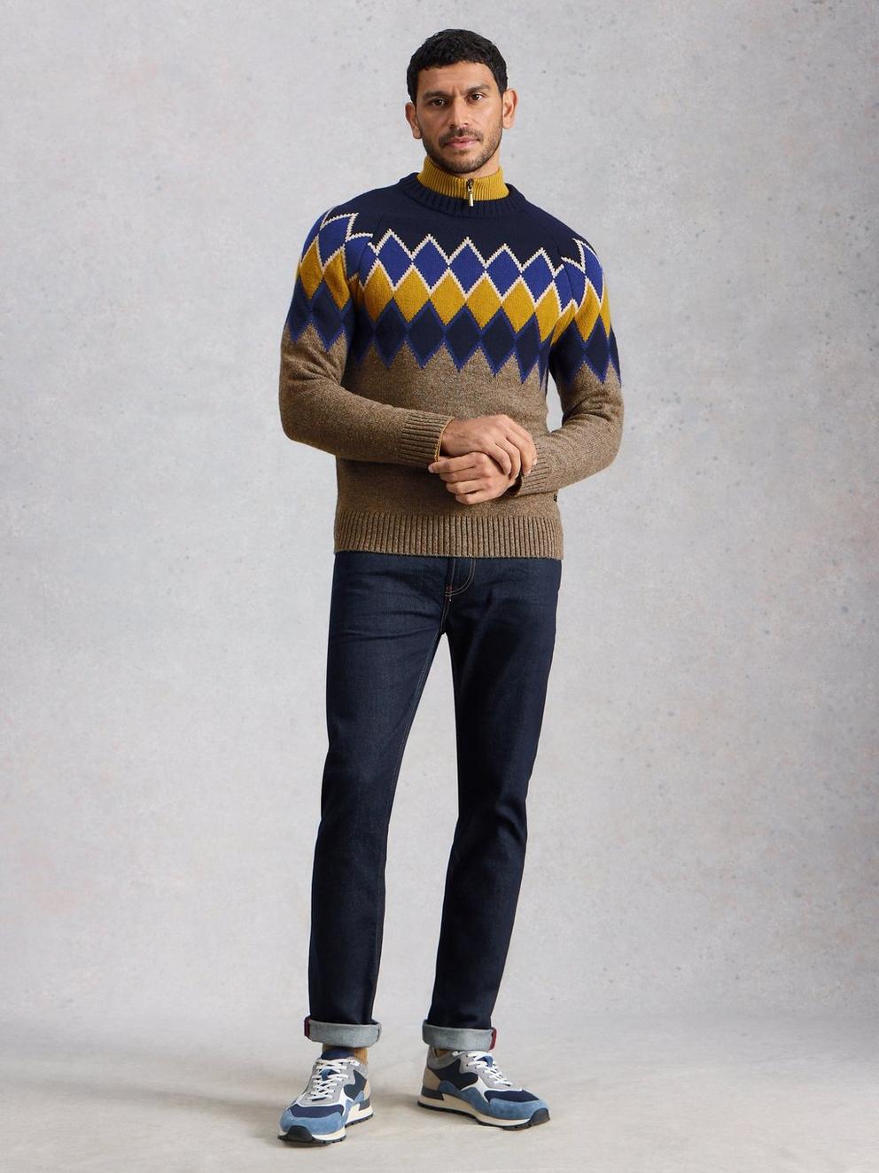 Alton Argyle Crew Neck in NAT MLT - MODEL FRONT