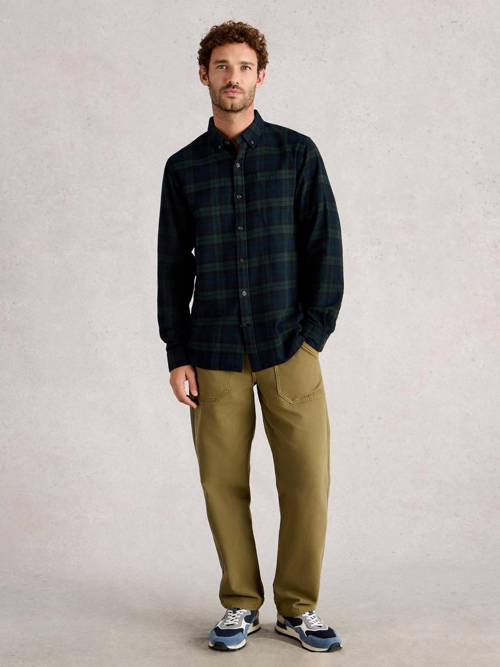 Blackwatch Check in NAVY MULTI - MODEL FRONT