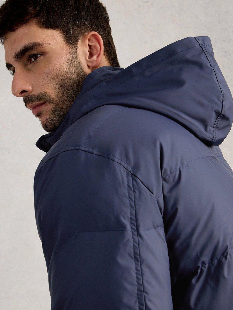 Padded Jacket in DARK NAVY - MODEL DETAIL