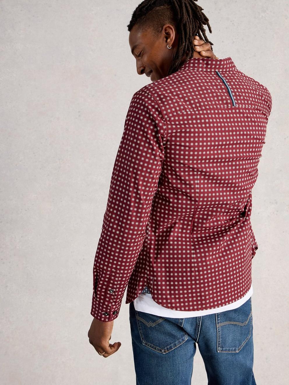 Salcombe Star Geo Print Shirt in PLUM PR - MODEL BACK