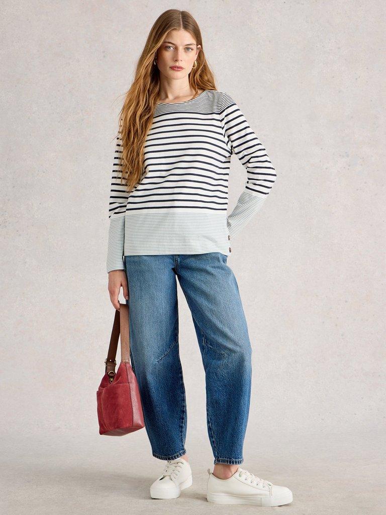 WILLOW LONG SLEEVE TOP in WHITE MLT - MODEL FRONT