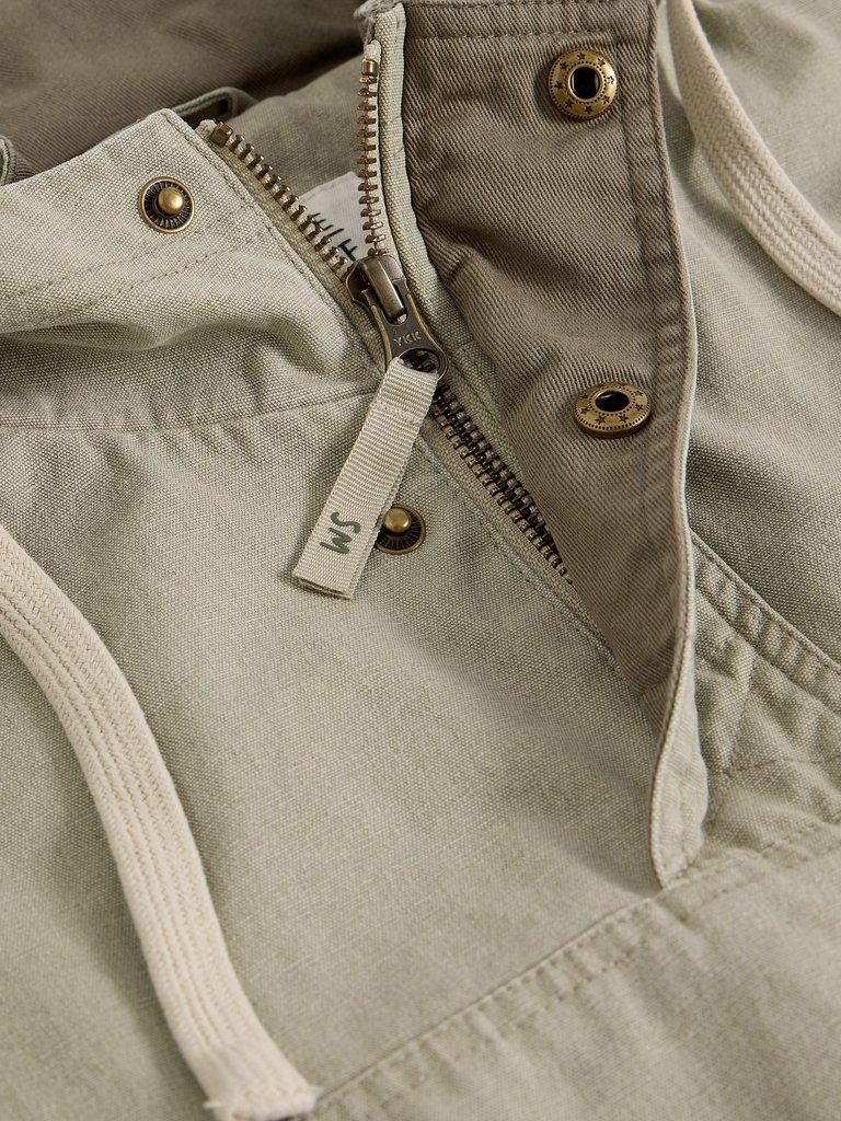 Utility Hooded Jacket in LGT NAT - FLAT DETAIL
