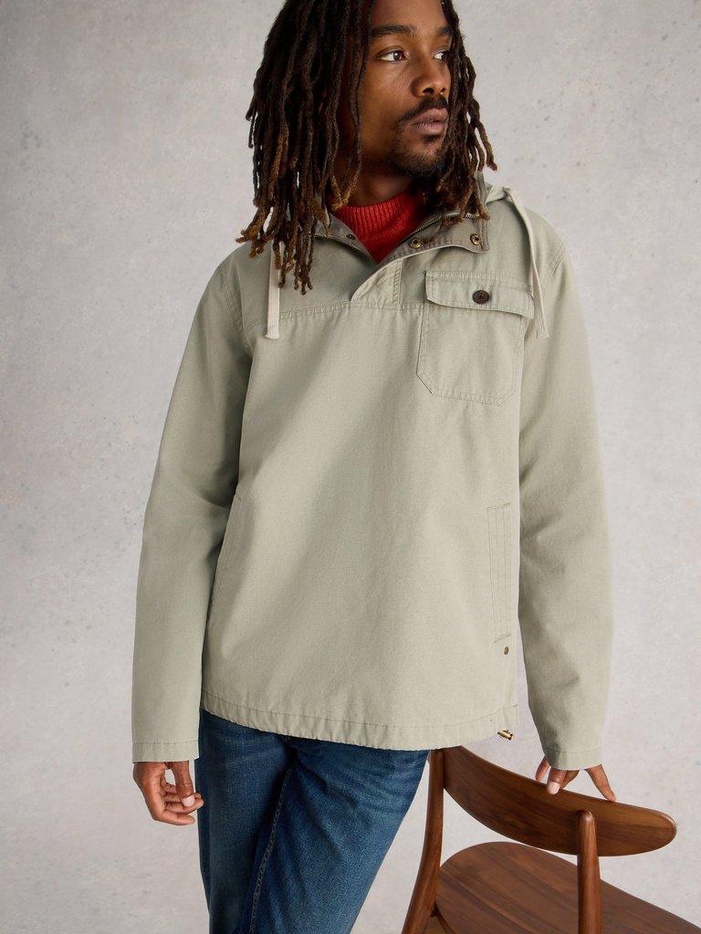 Utility Hooded Jacket in LGT NAT - MODEL DETAIL