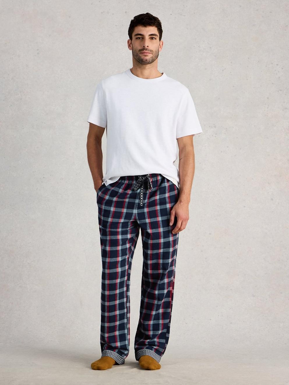 Flannel Moorland PJ Trousers in DARK NAVY - MODEL FRONT