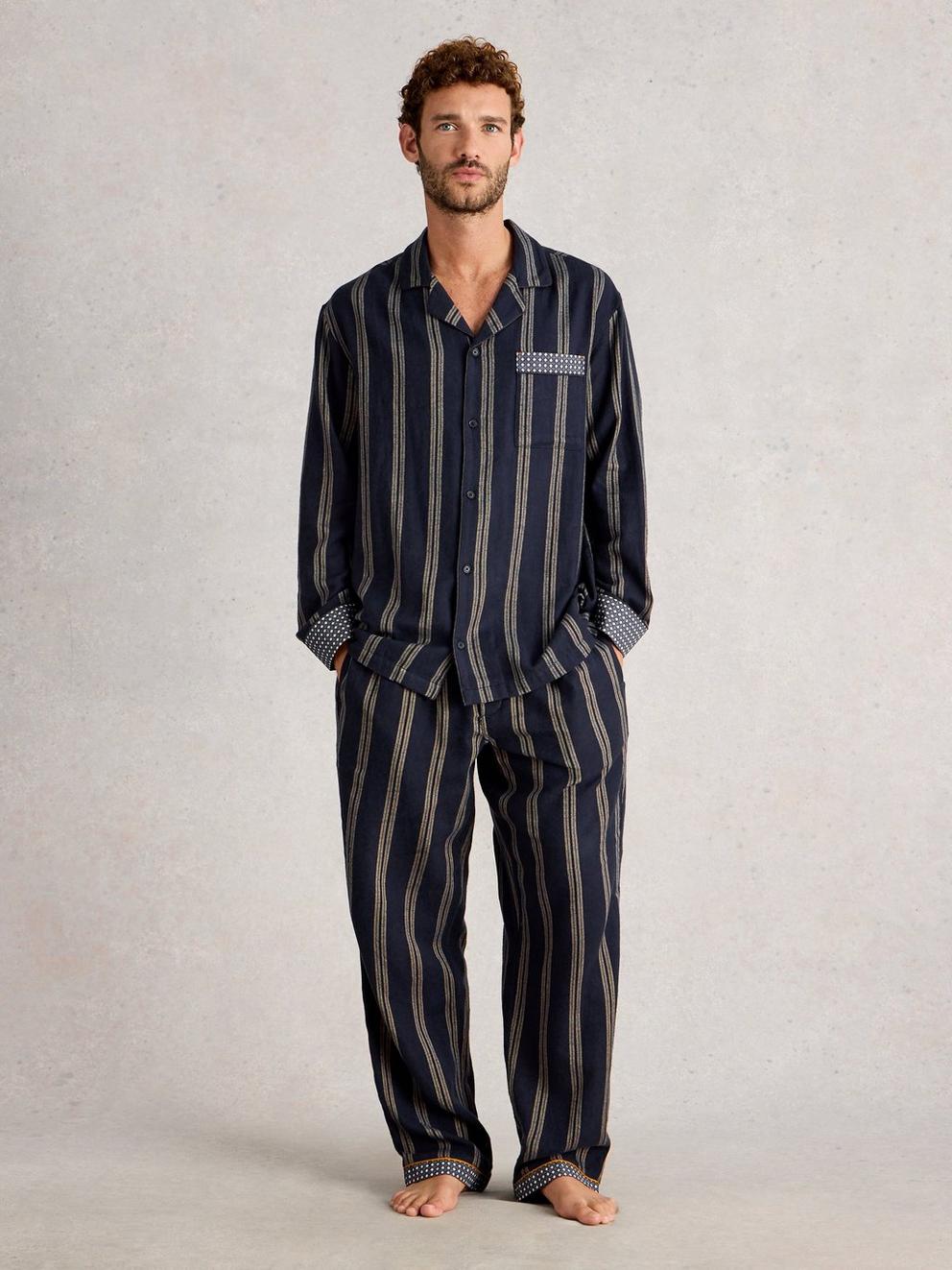 Flannel Moorland PJ Trousers in NAVY MULTI - MODEL FRONT