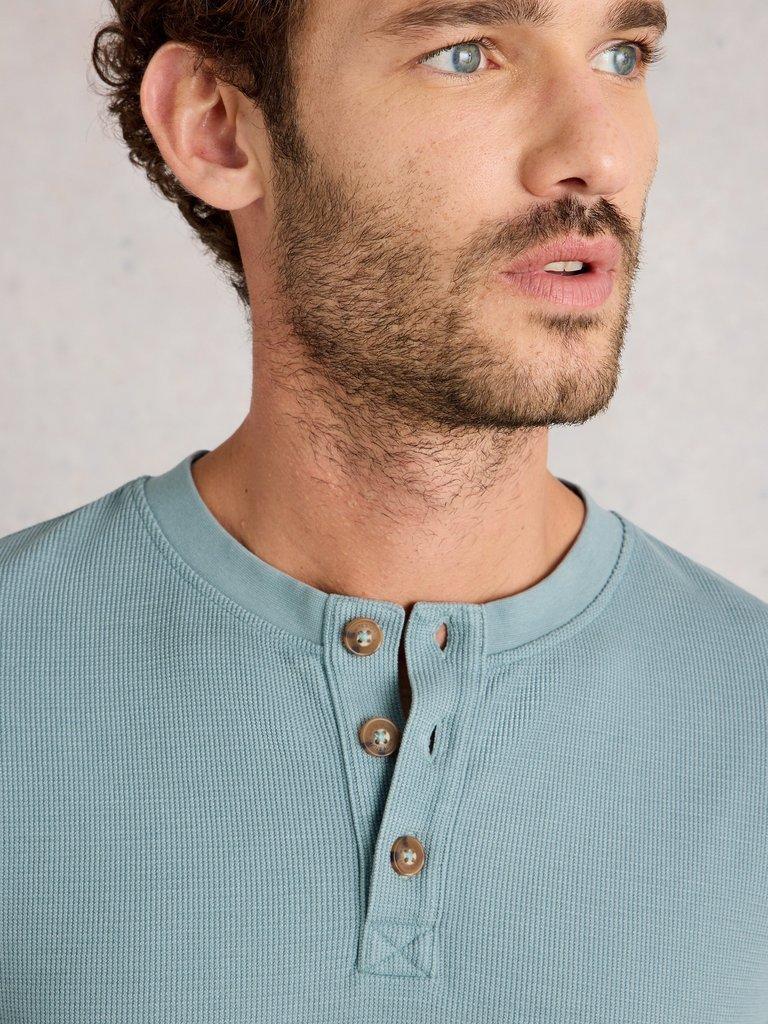 Helston Waffle Henley in LGT BLUE - MODEL DETAIL