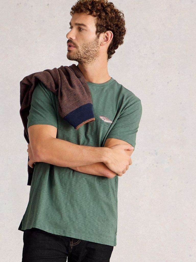 Abersoch Graphic Strongman in GREEN PR - MODEL DETAIL