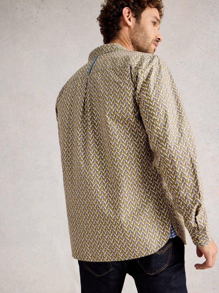 Finsbury Fan Geo Print Shirt in GREEN PR - MODEL BACK