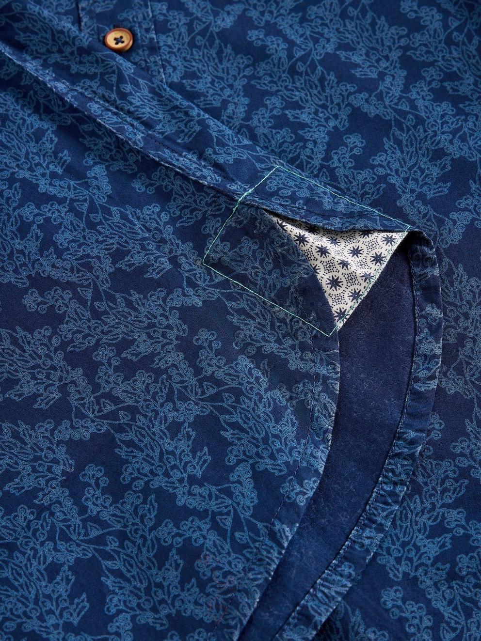 Finsbury Vine Print Shirt in NAVY PR - FLAT DETAIL