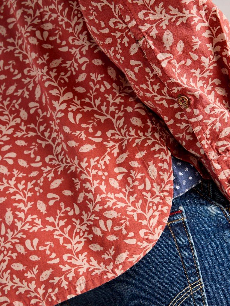 Finsbury Vine Print Shirt in ORANGE PR - MODEL DETAIL