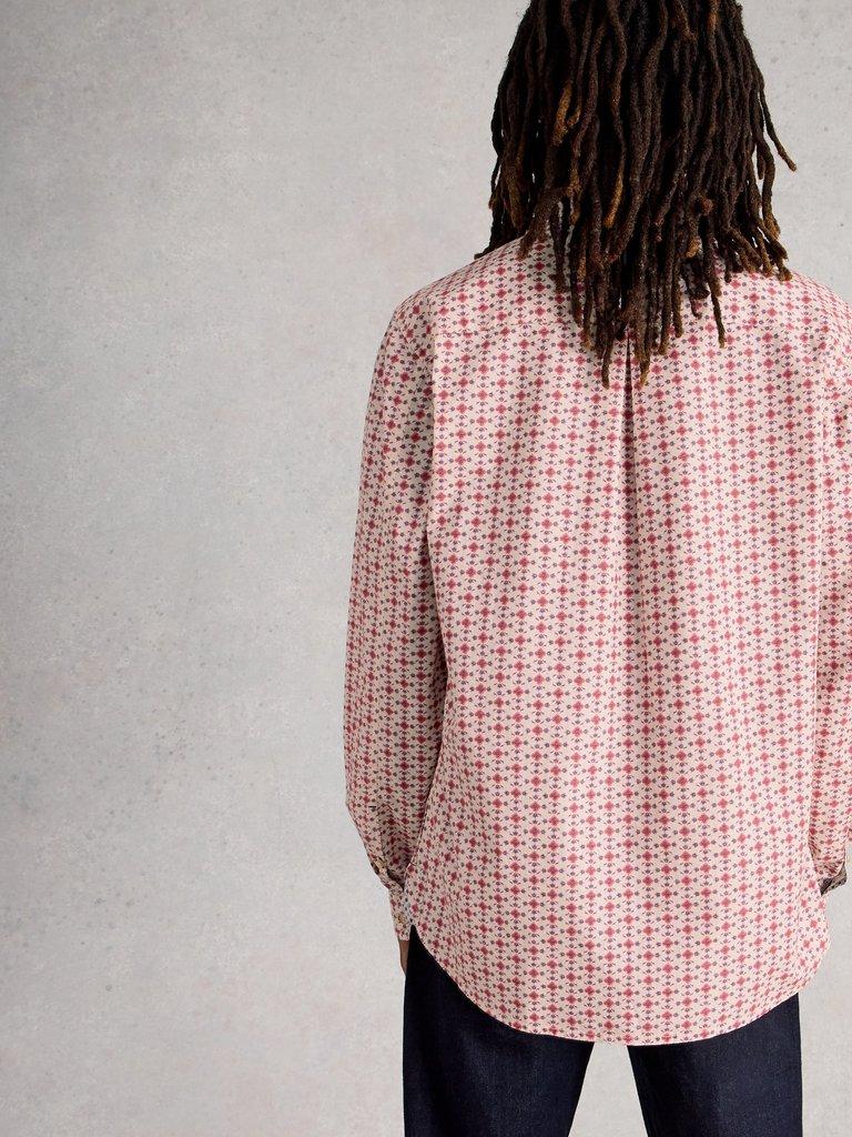 Finsbury Folk Geo Print Shirt in RED PR - MODEL BACK