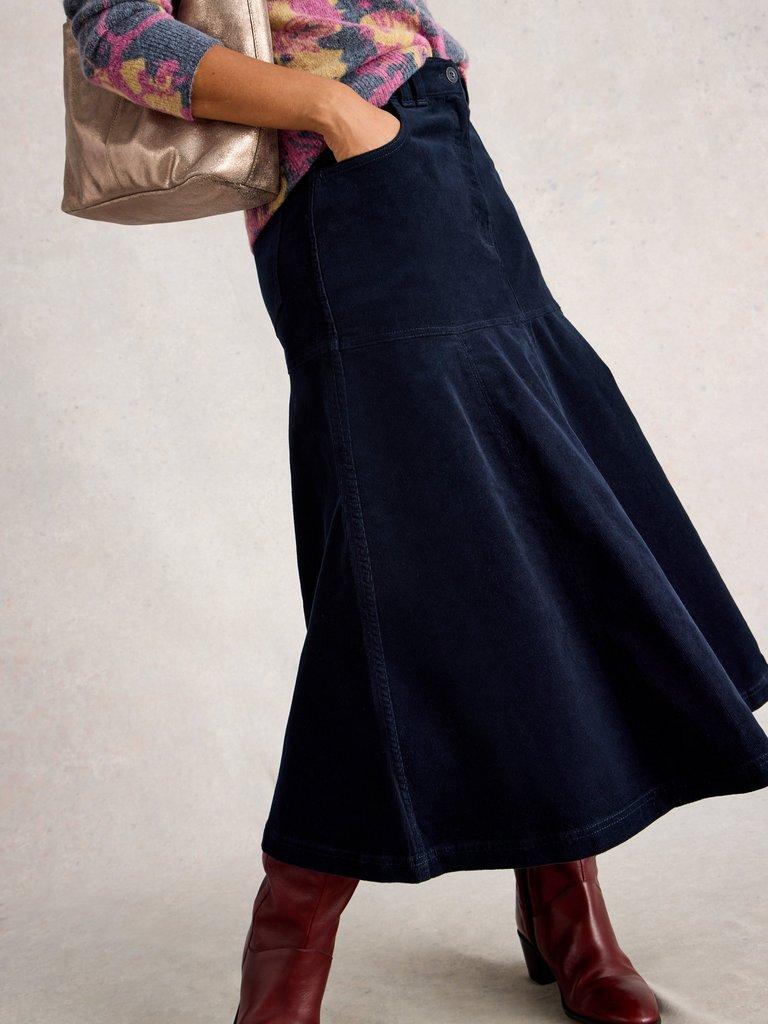 Quinn Cord Midi Skirt in DARK NAVY - MODEL DETAIL