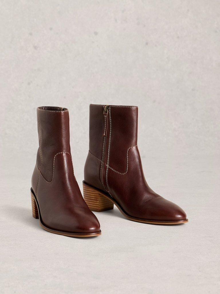 Izzy Block Heel Ankle Boot in DK BROWN - FLAT FRONT