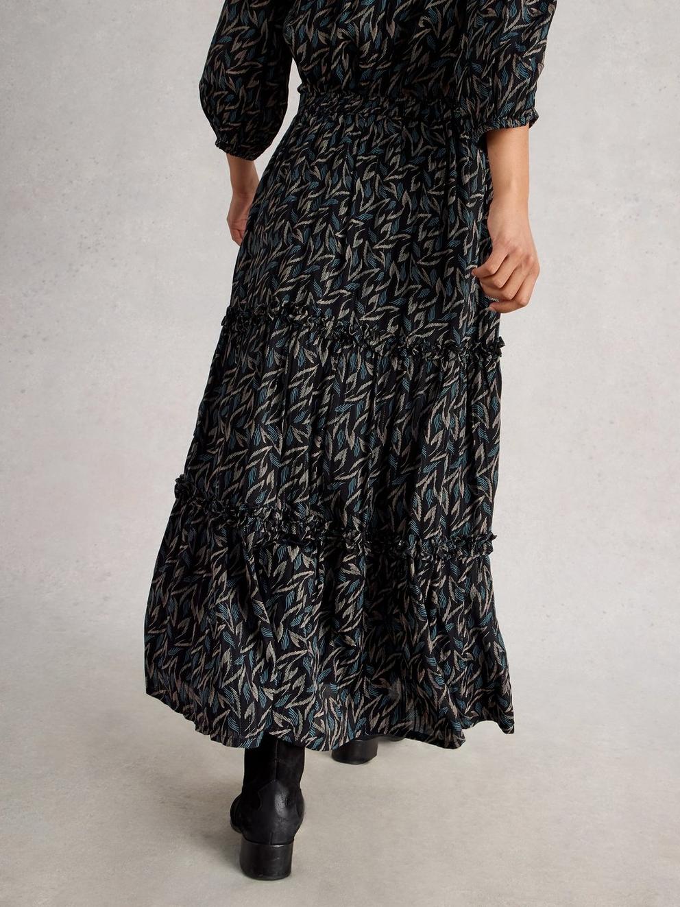 Remi Metallic Midi Skirt in BLK MLT - MODEL BACK