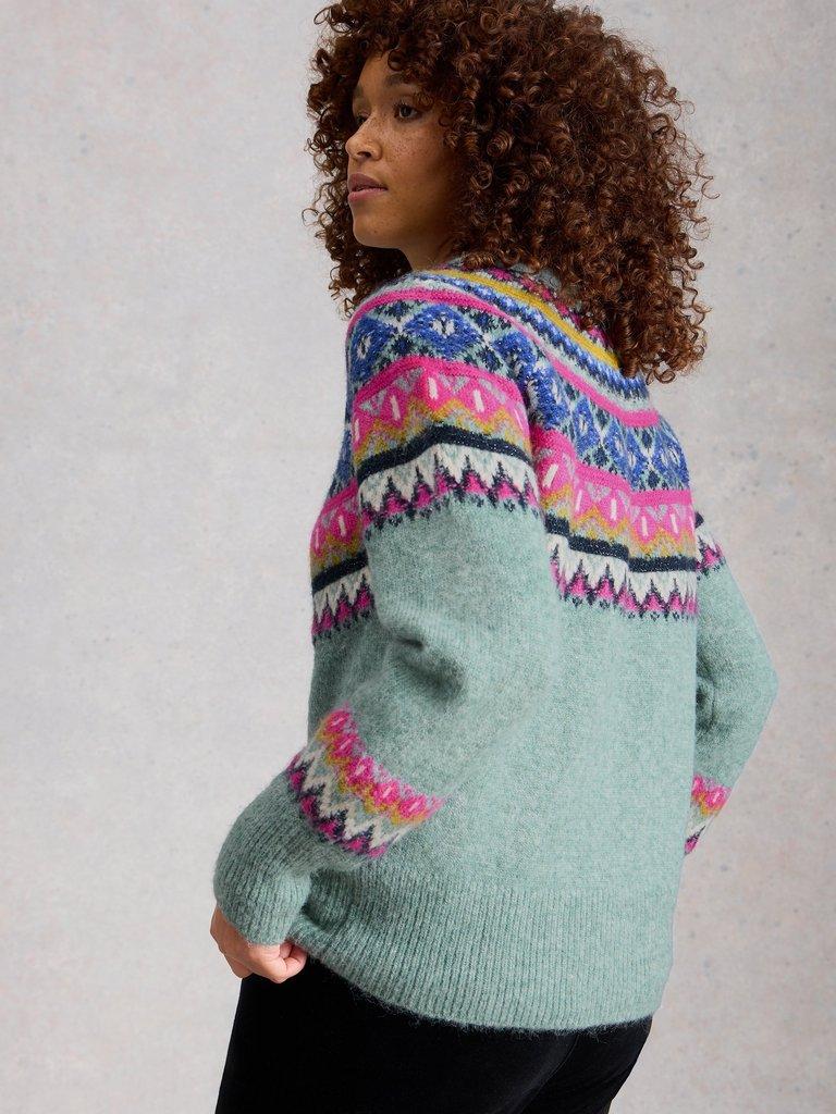ARCTIC FAIRISLE JUMPER in TEAL MLT - MODEL BACK