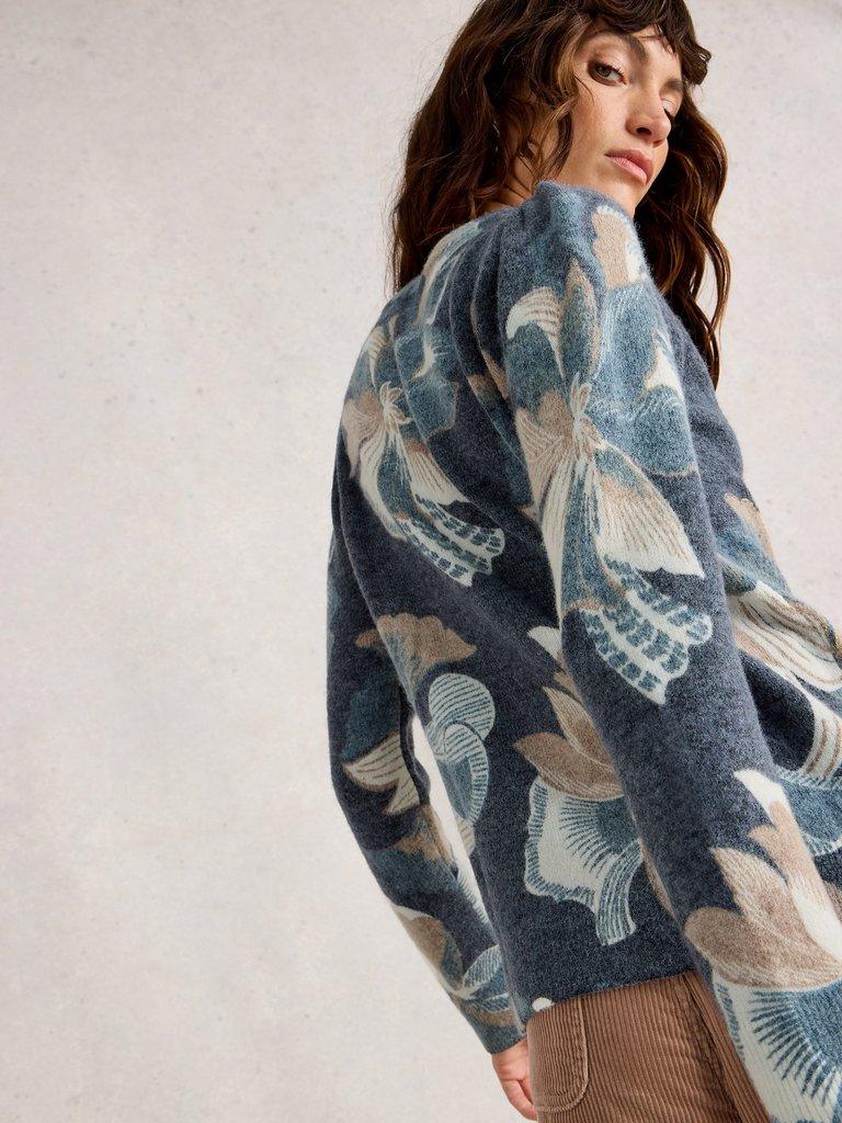 JODIE PRINTED FOIL JUMPER in NAVY PR - MODEL BACK