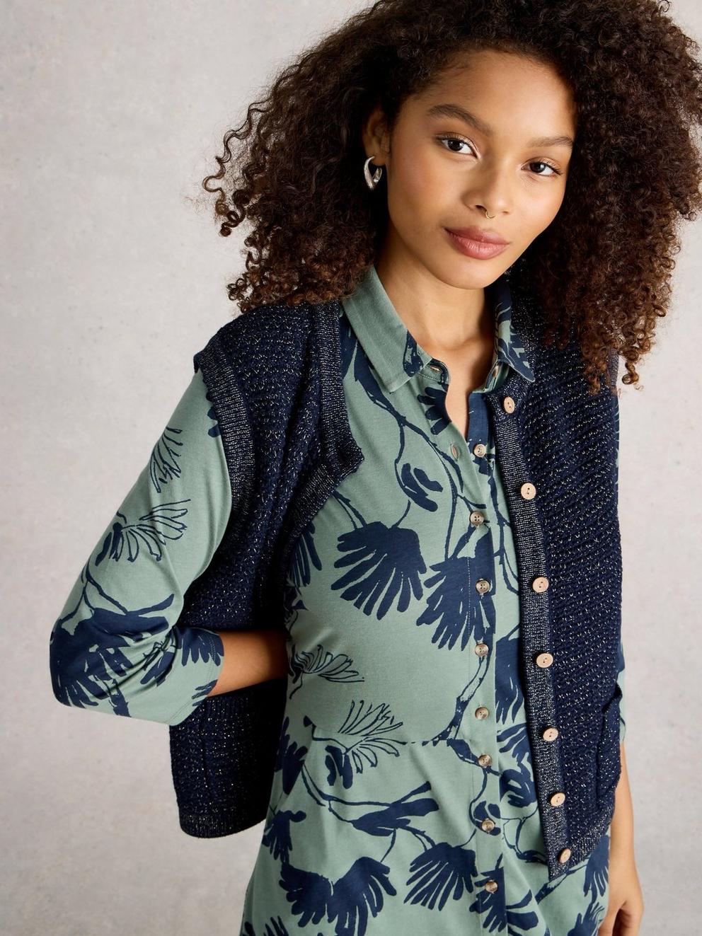 BELLE SPARKLE TANK in DARK NAVY - MODEL DETAIL