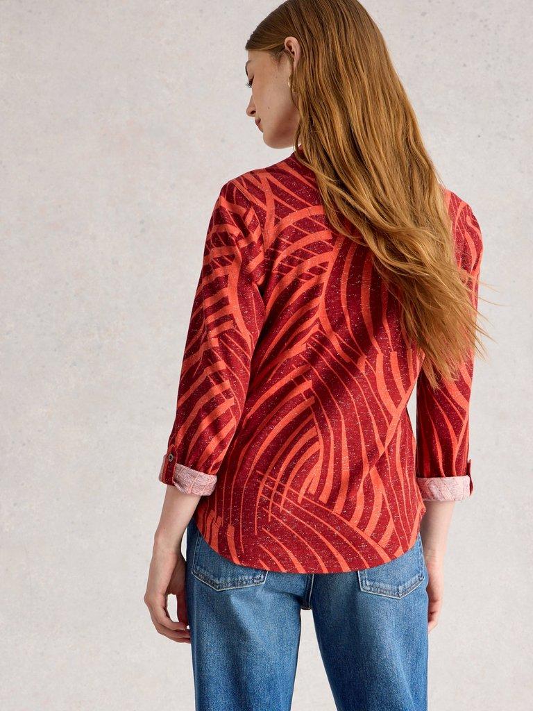 ANNIE PRINTED SPARKLE SHIRT in RED PR - MODEL BACK