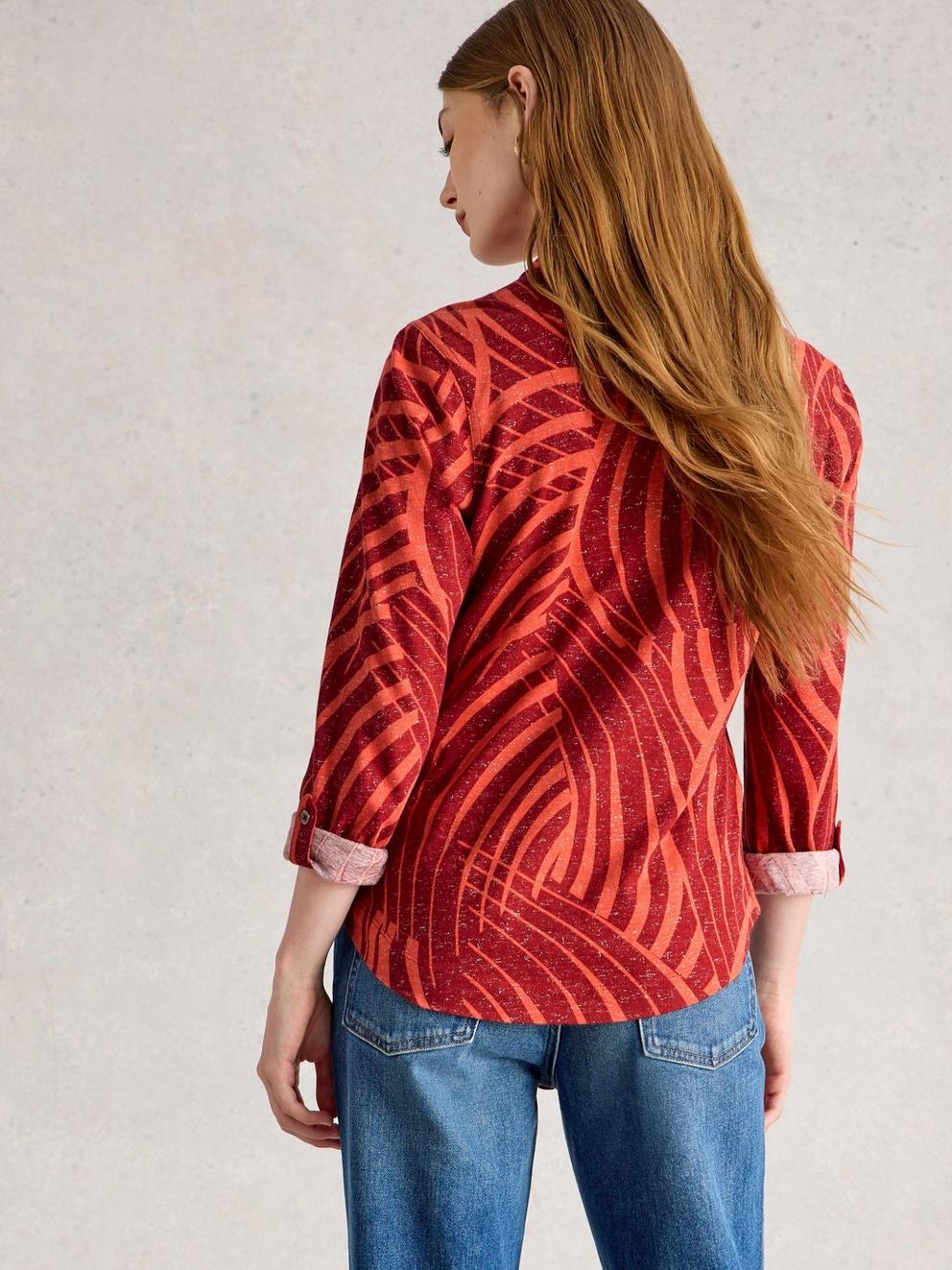 ANNIE PRINTED SPARKLE SHIRT in RED PR - MODEL BACK