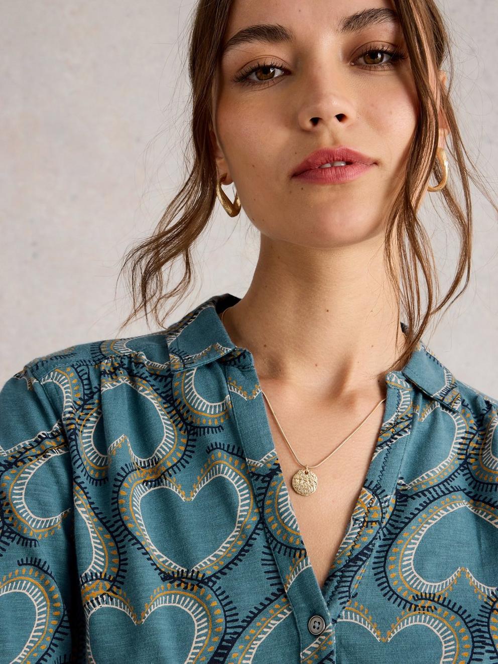 ANNIE COLLARED SHIRT JERSEY in BLUE PR - LIFESTYLE