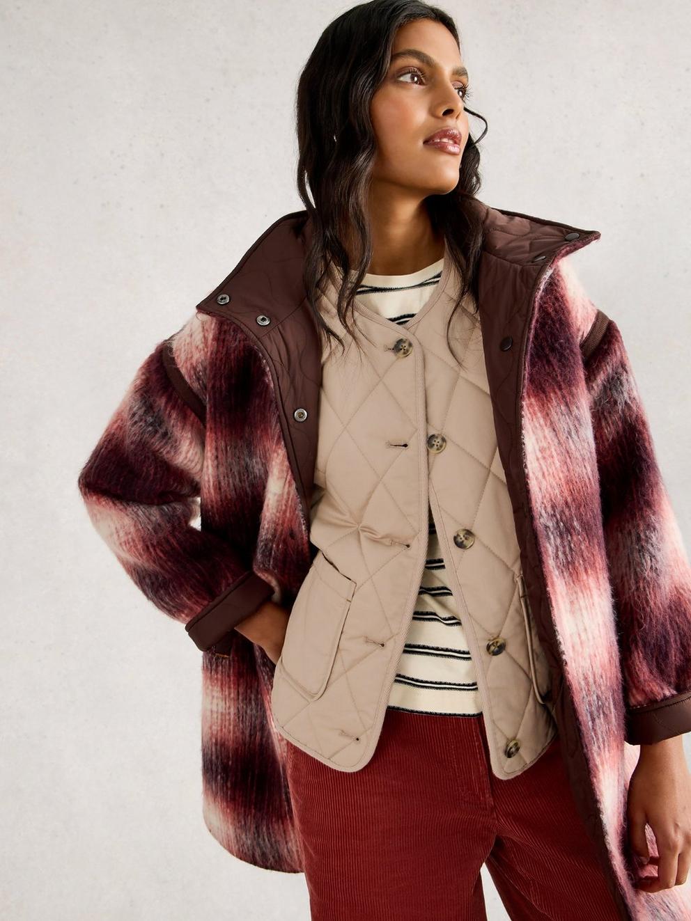 Emily Quilted Gilet in LGT NAT - LIFESTYLE