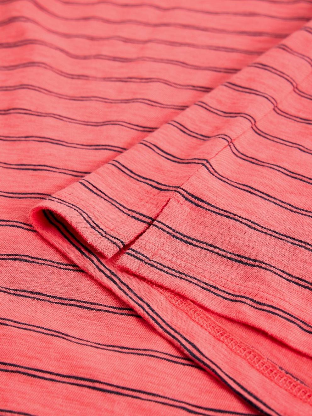 ALICE LS TEE in CORAL MLT - FLAT DETAIL