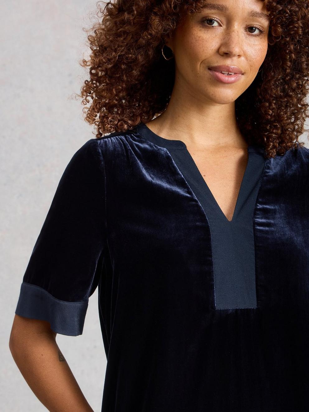June Velvet Dress in DARK NAVY - MODEL DETAIL