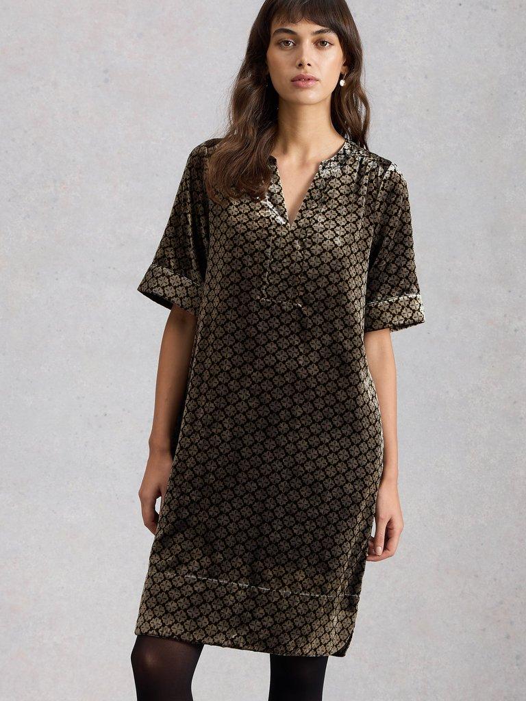 June Velvet Dress in NAT MLT - MODEL DETAIL