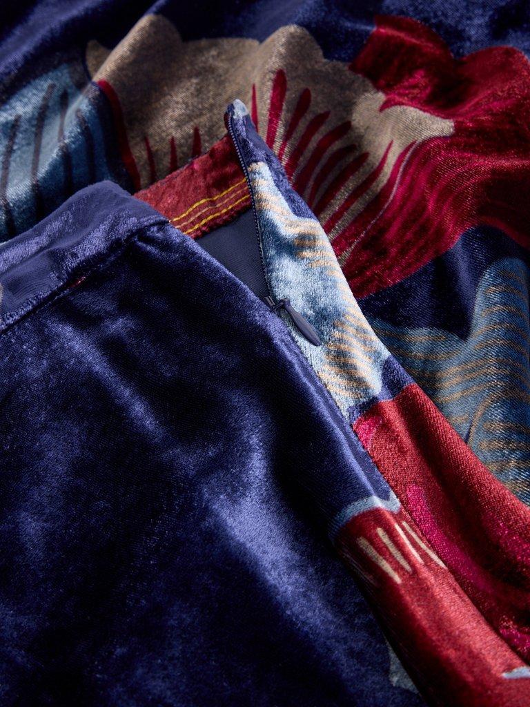 Hope Bias Cut Velvet Skirt in NAVY MULTI - FLAT DETAIL