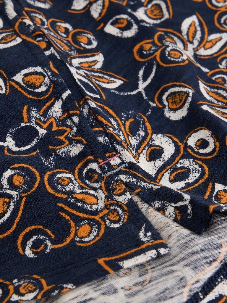 WEAVER TUNIC in NAVY PR - FLAT DETAIL