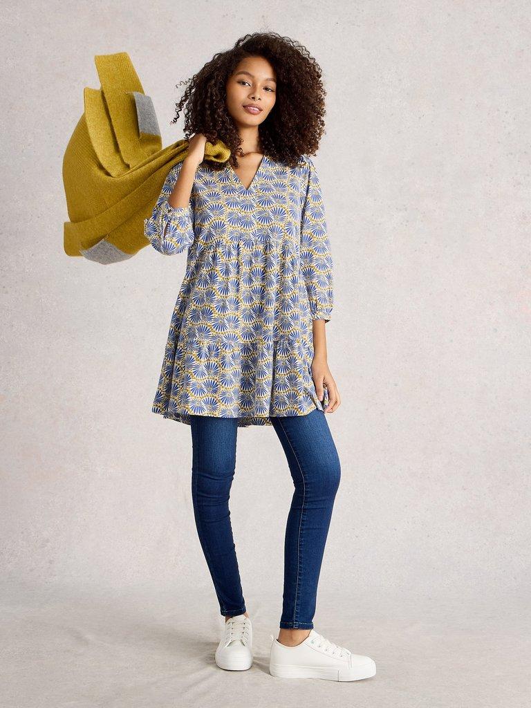MARTA SHORT SLEEVE TUNIC in BLUE MLT - MODEL FRONT