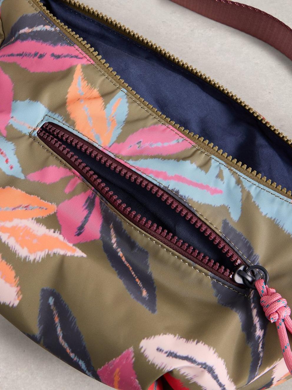Meadow Sling Bag in GREEN PR - FLAT DETAIL