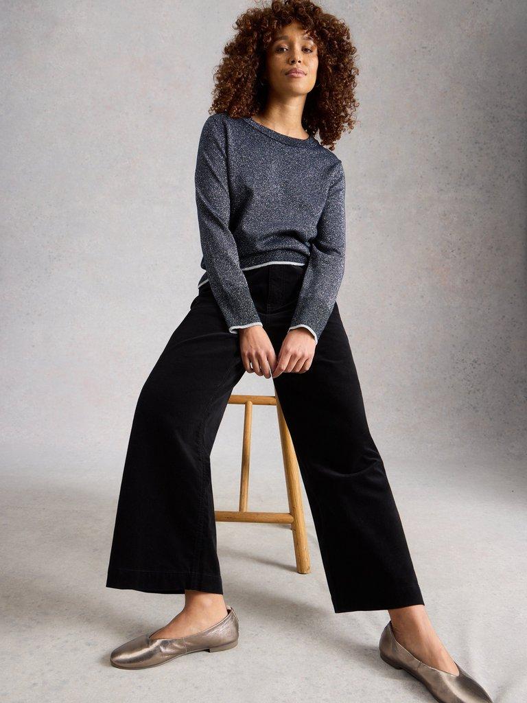 Tia Velvet Wide Leg Crop in PURE BLK - MODEL DETAIL