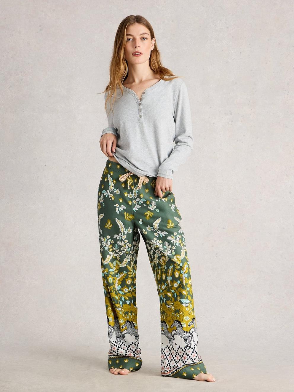 ORGANIC NINA PJ BOTTOM in GREEN PR - MODEL FRONT