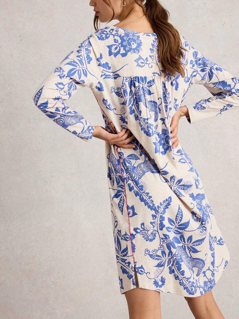 EVA JERSEY CREW NECK NIGHTIE in NAT MLT - MODEL BACK