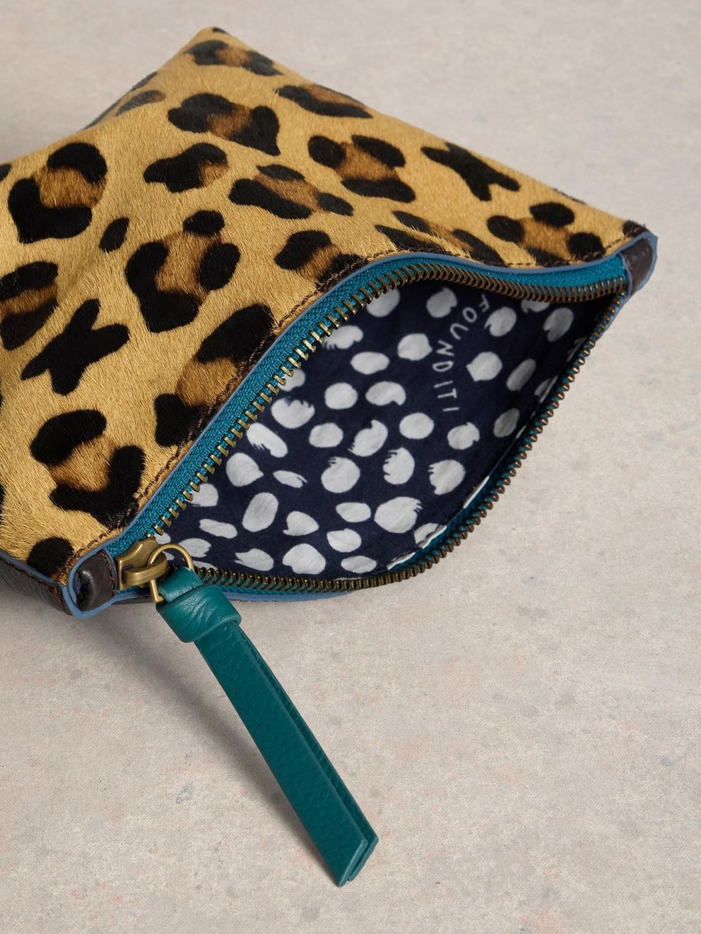 Tanya Toiletry Bag in BROWN MLT - FLAT DETAIL