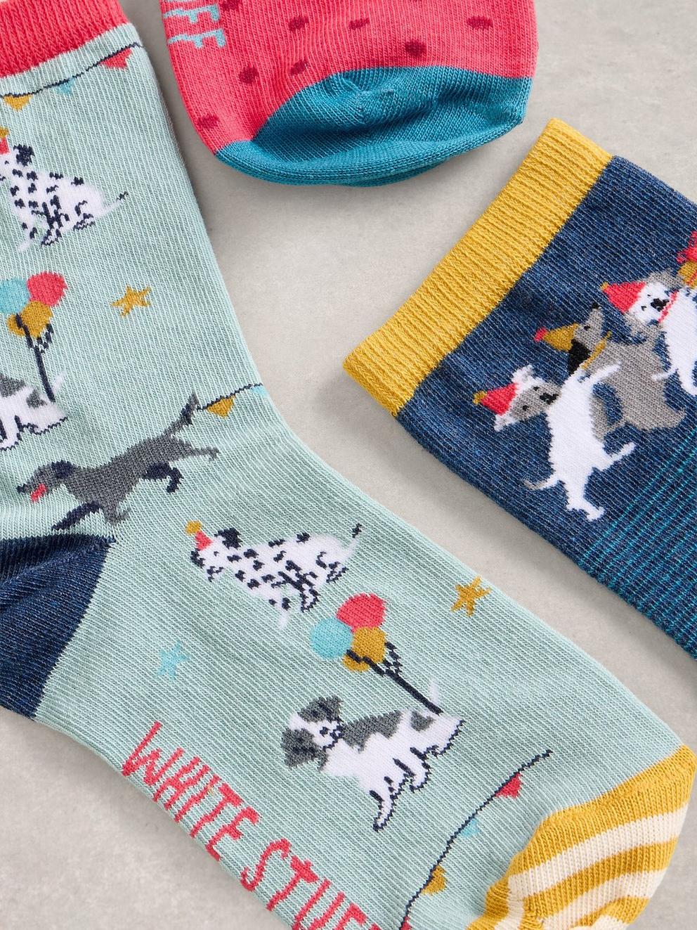 3 Pack Party Dogs Ankle Socks in BLUE MLT - FLAT DETAIL